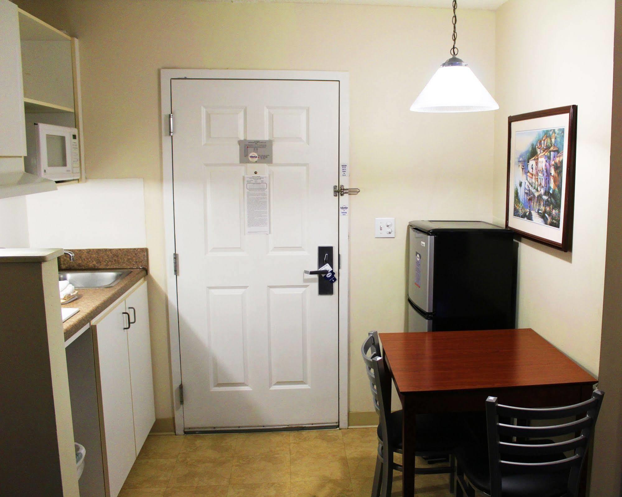 Studio 6-Hampton, Va - Langley Afb Area Exterior foto