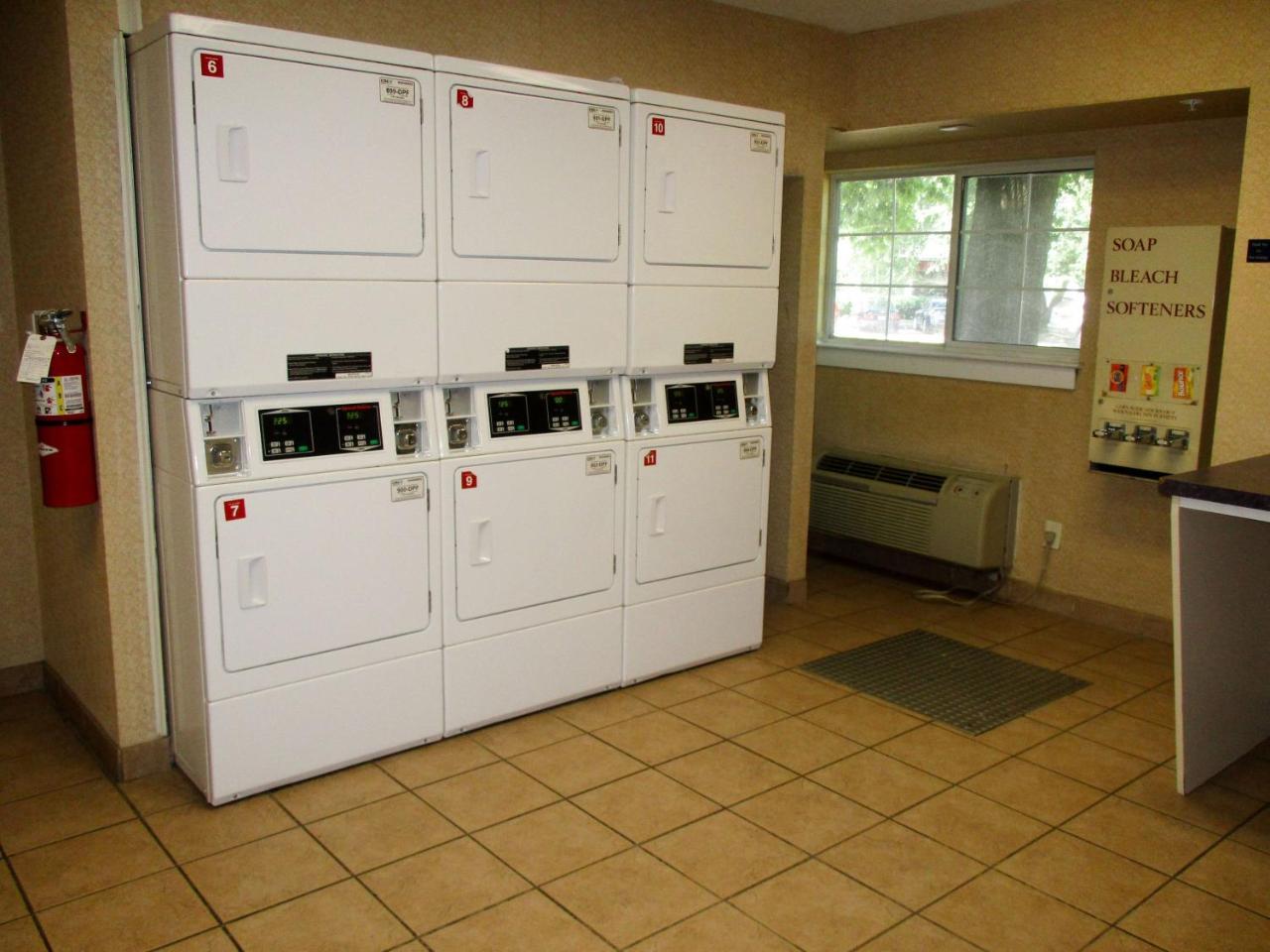 Studio 6-Hampton, Va - Langley Afb Area Exterior foto