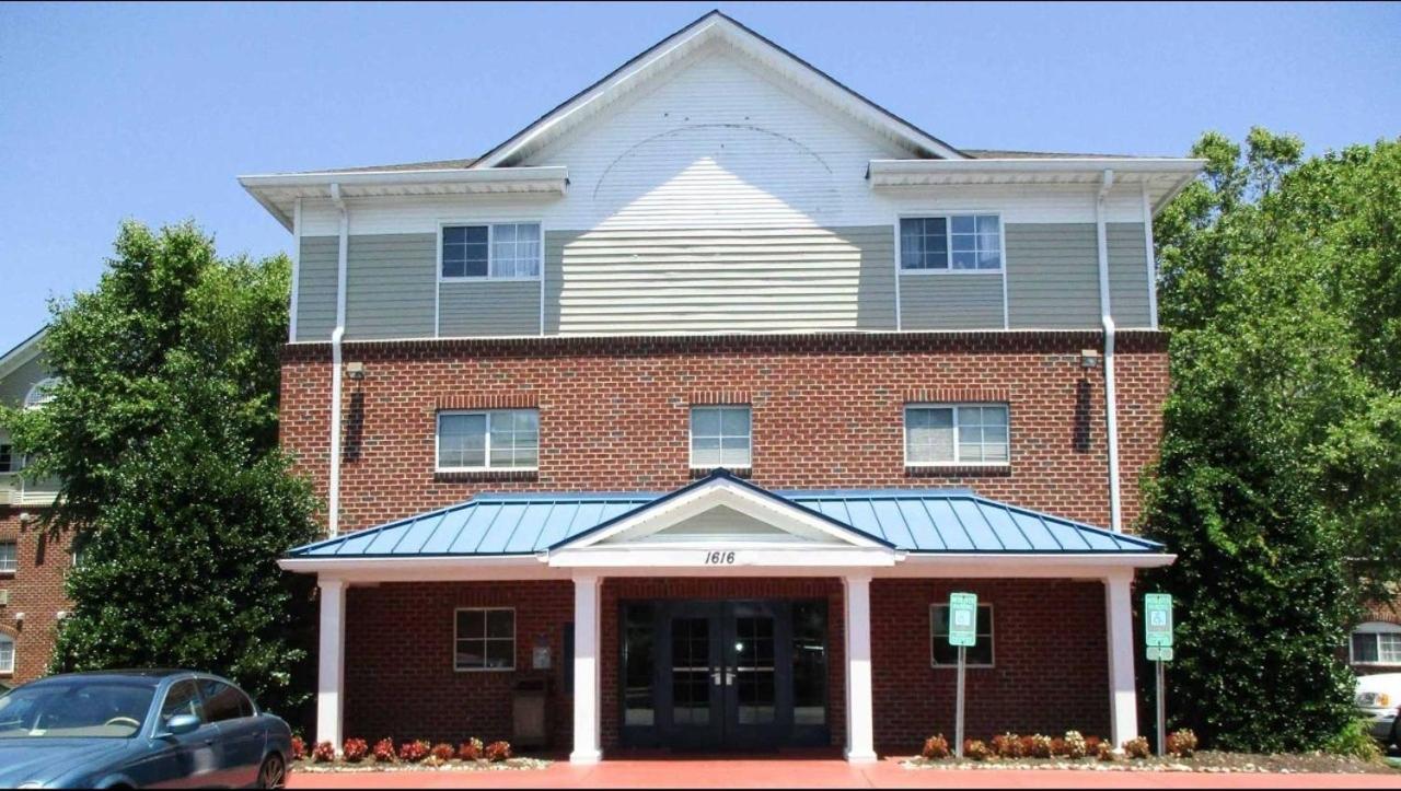 Studio 6-Hampton, Va - Langley Afb Area Exterior foto